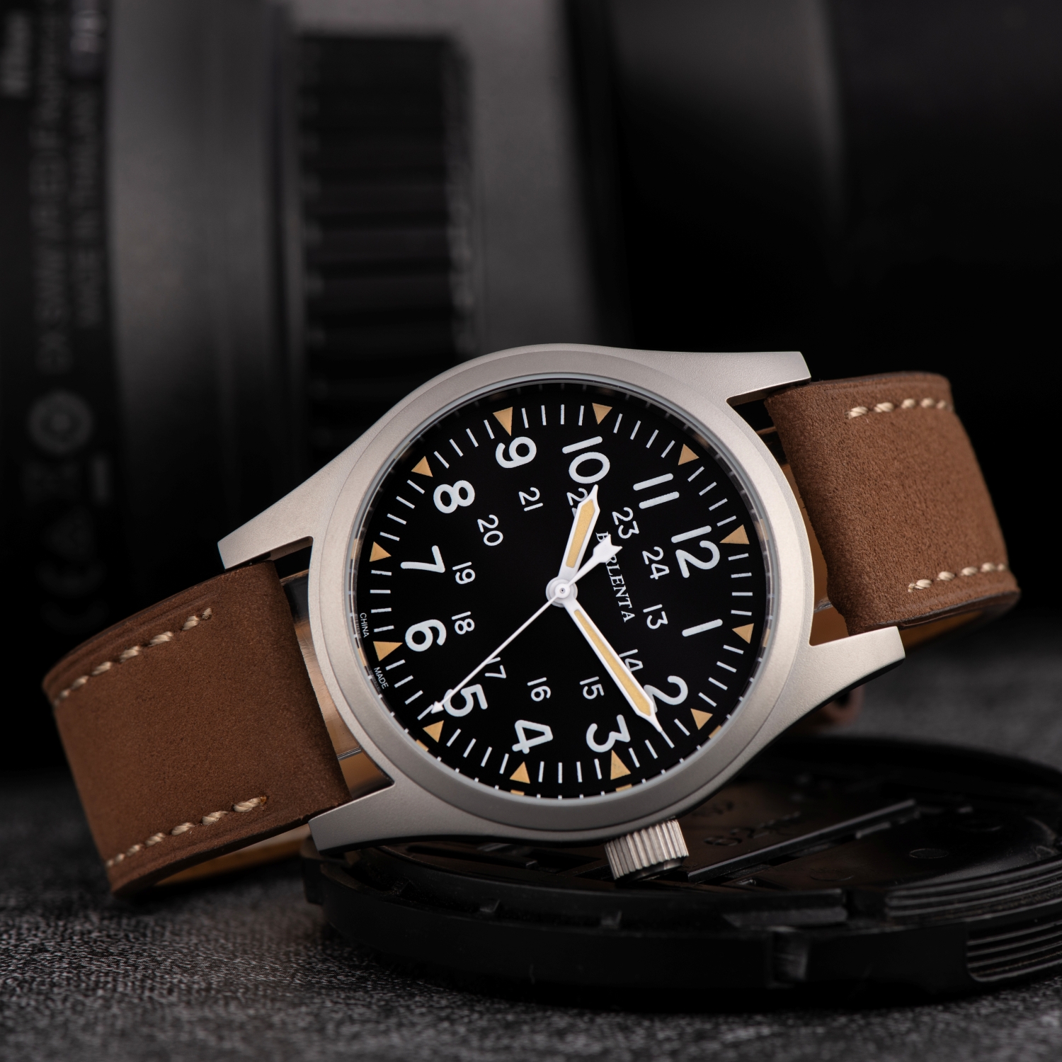Berlenta vintage Matte Leather - مراجعة Tropic Strap Vintage وسعره