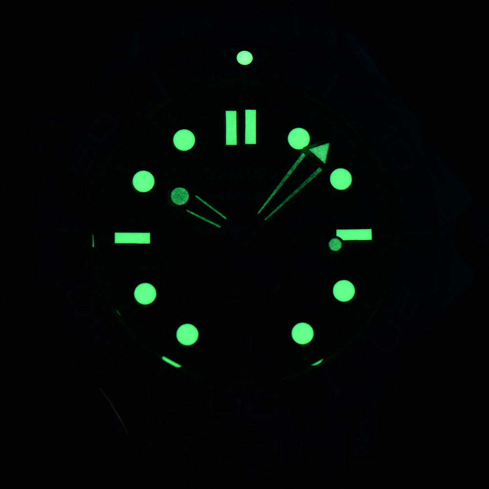 42mm luminous display men's wa - مراجعة Stainless Bracelet Diver وسعره