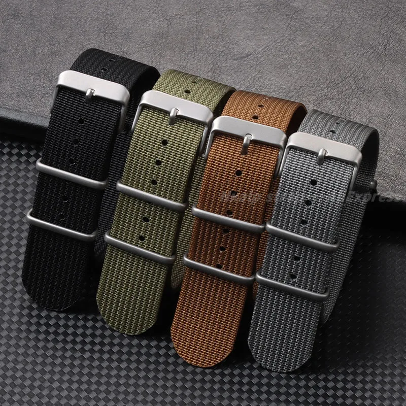 Ribbed Nylon Watch Strap 18mm  - مراجعة Nato Strap Nylon وسعره