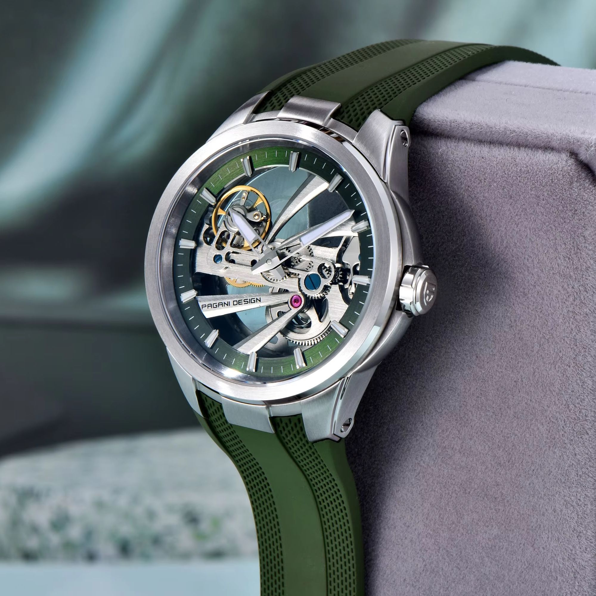 Green Skeleton PAGANI DESIGN P - مراجعة Rubber Strap Diver وسعره