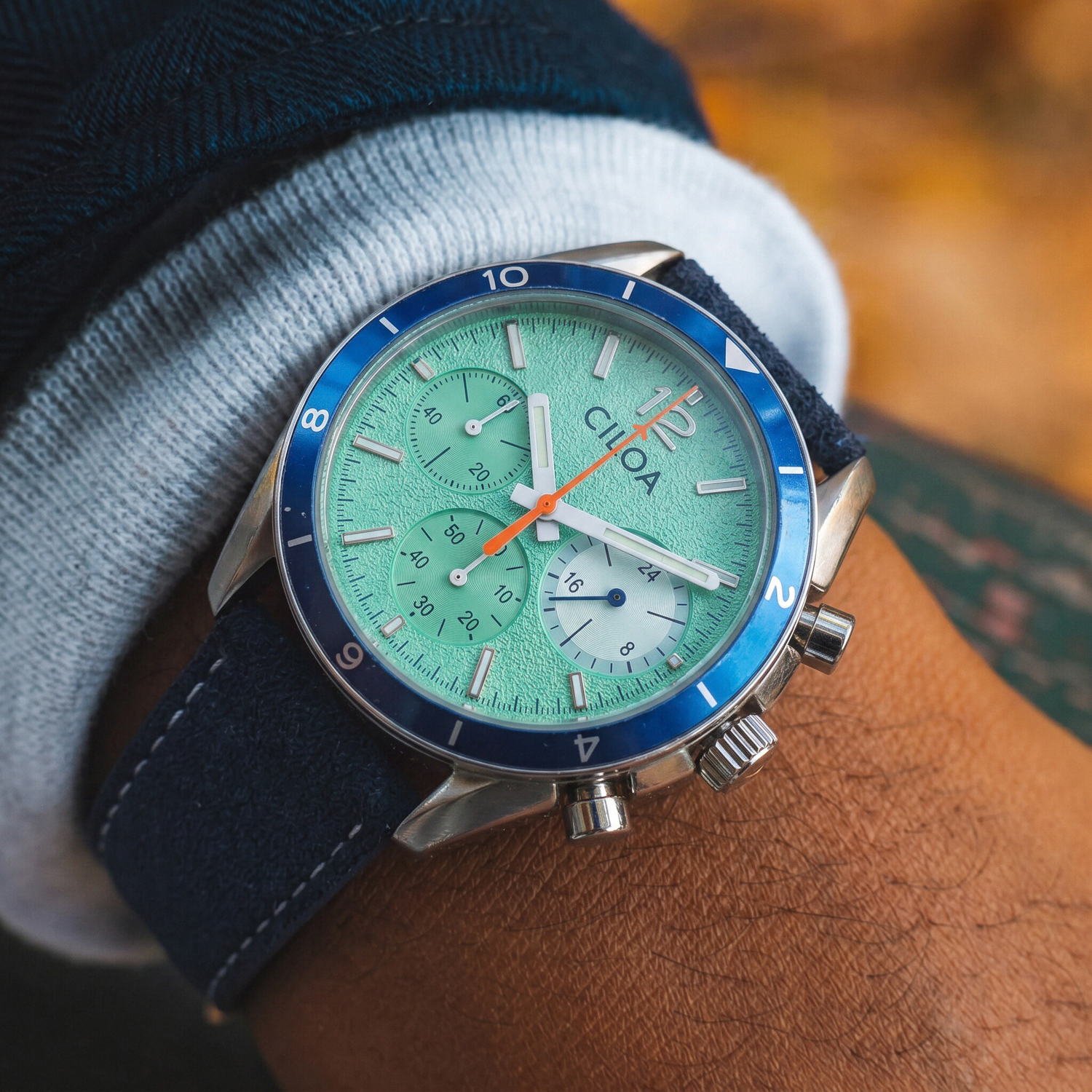 CILOA Men's Chronograph Watch  - مراجعة Suede Strap Watch وسعره