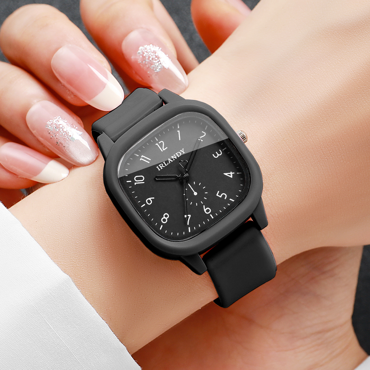 Fashion Square Women Quartz Wa - مراجعة Silicone Band Women وسعره